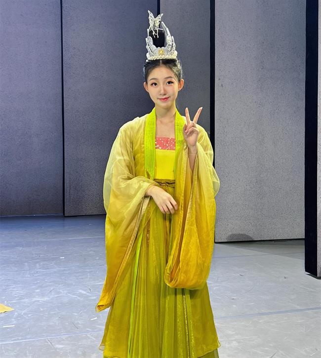 朱玥嘉.jpg 朱玥嘉.jpg